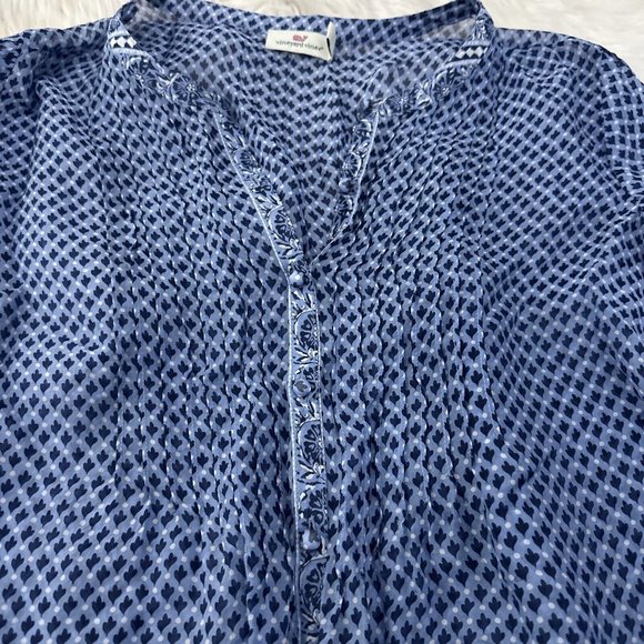 Vineyard Vines Blue Patterned Women's Top - Picture 3 of 10